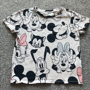 Disney Mickey & Friends Graphic Tee